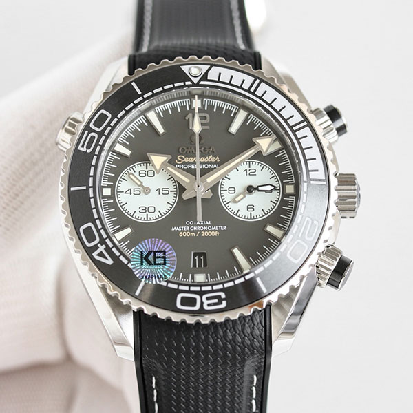 【TVS工場】オメガコピー シーマスター プラネットオーシャン 600ｍ クロノグラフ 215.32.46.51.01.004 グレー